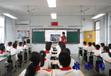 如皋石庄镇司法所:国旗飘扬 童心向党-雉水网