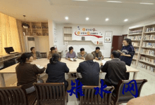 如皋长江镇海坝社区:关注退休居民心理健康,让阅读也“适老化”-雉水网