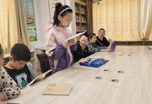 如皋市长江镇海坝社区:书香传情·巧手寄爱-雉水网