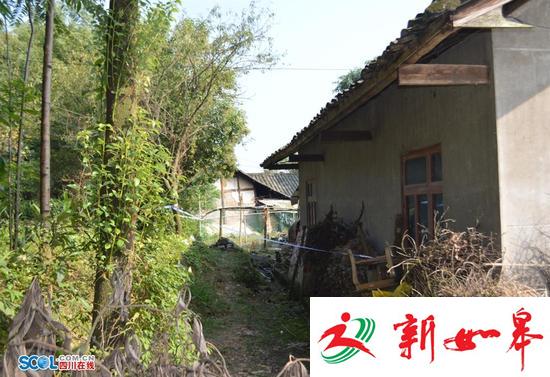 四川男孩失踪8天 家人在附近粪池发现疑似尸体
