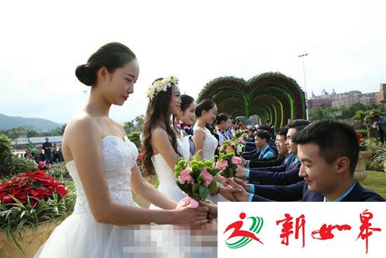 四川一院校300万建表白花园组织学生集体表白