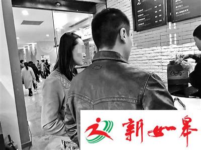 北京孕妇面包店被人抱摔：孕妇情绪低落在家休养