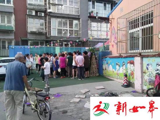 天津被遗忘车内女童系唯一乘客 老师未询问家长