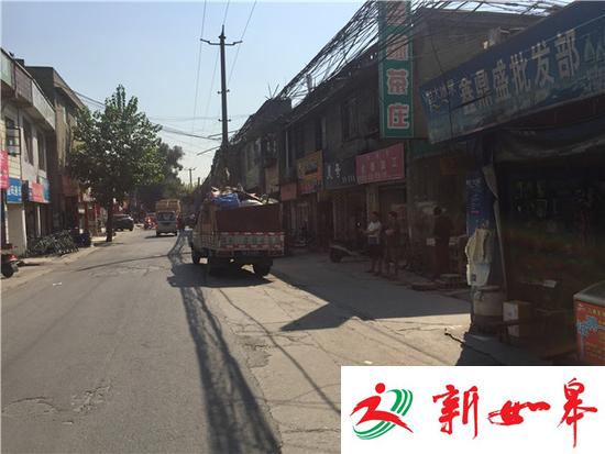 男子持刀划伤数人被抓 或因工作感情受挫泄愤