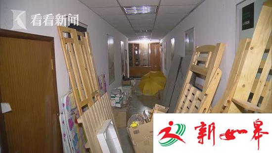 上海惊现史上最奇葩违建 开个