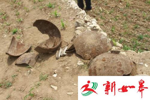 记者28日从北京市文物局、延庆区获悉，今年破获了一起发生在延庆区的金元时期文化遗址盗掘案。图为遗址现场出土文物。 曾鼐 摄