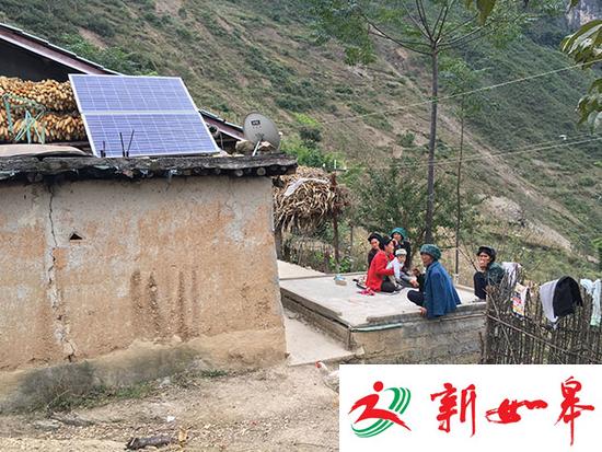 四川&ldquo;悬崖村&rdquo;登山藤梯变钢梯:适龄儿童将全入学