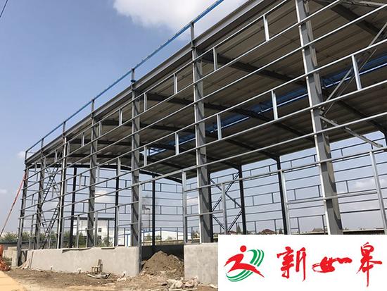 江苏破获一非法填埋危废案 填埋地上正建大米工厂