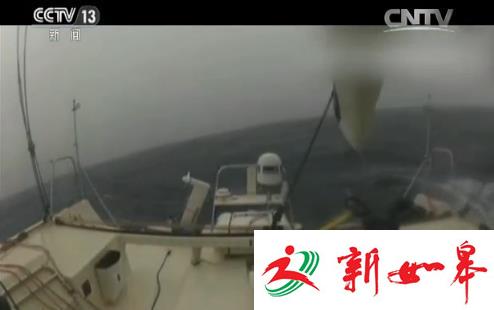 　　记者：都已经有人说，他是航海界的珠穆朗玛峰了，没有更高的峰了，你觉得他为什么还要再往上爬？