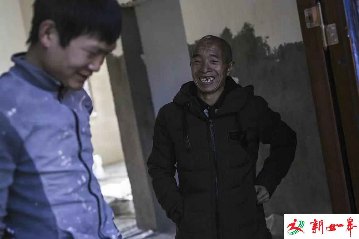 九旬母亲为三智障儿留三缸米离世目前两儿已去世