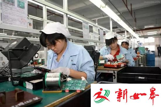 倒闭工厂主：把我们都逼死了 日子就好过了