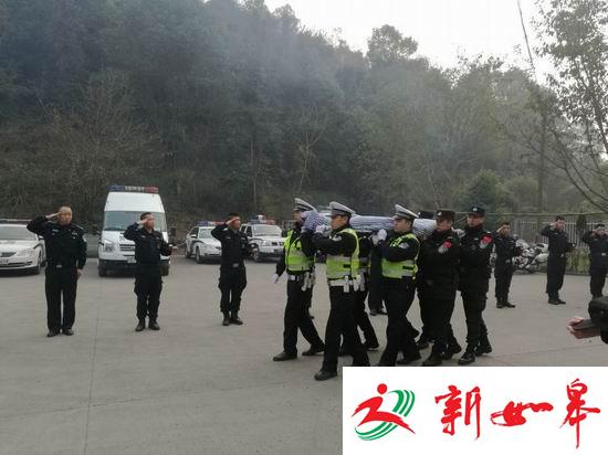 英雄走好！四川泸州警察勇救两落水儿童不幸牺牲