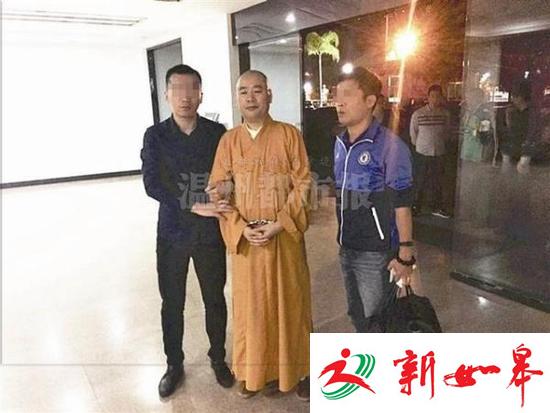 抢劫杀人嫌犯潜逃22年后落网 已成福建一寺庙住持