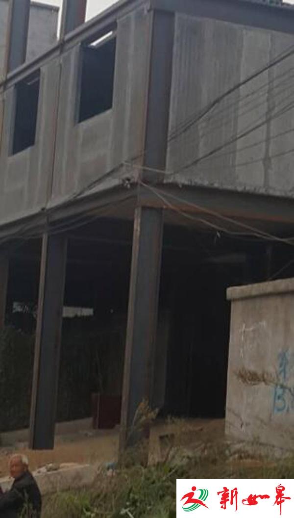 郑州农房施工坍塌致1死5伤：为多获国家赔偿加盖3层