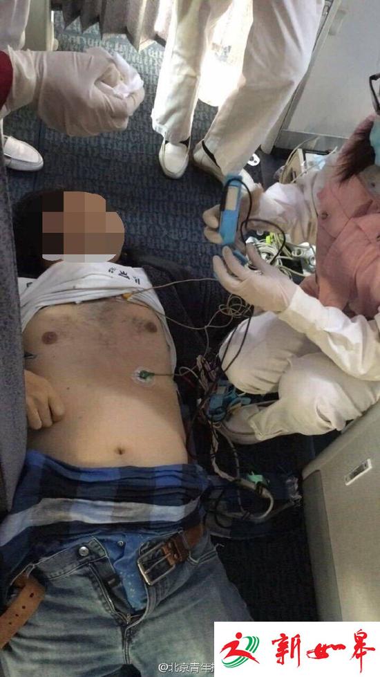 北京飞洛杉矶航班 乘客猝死飞机厕所